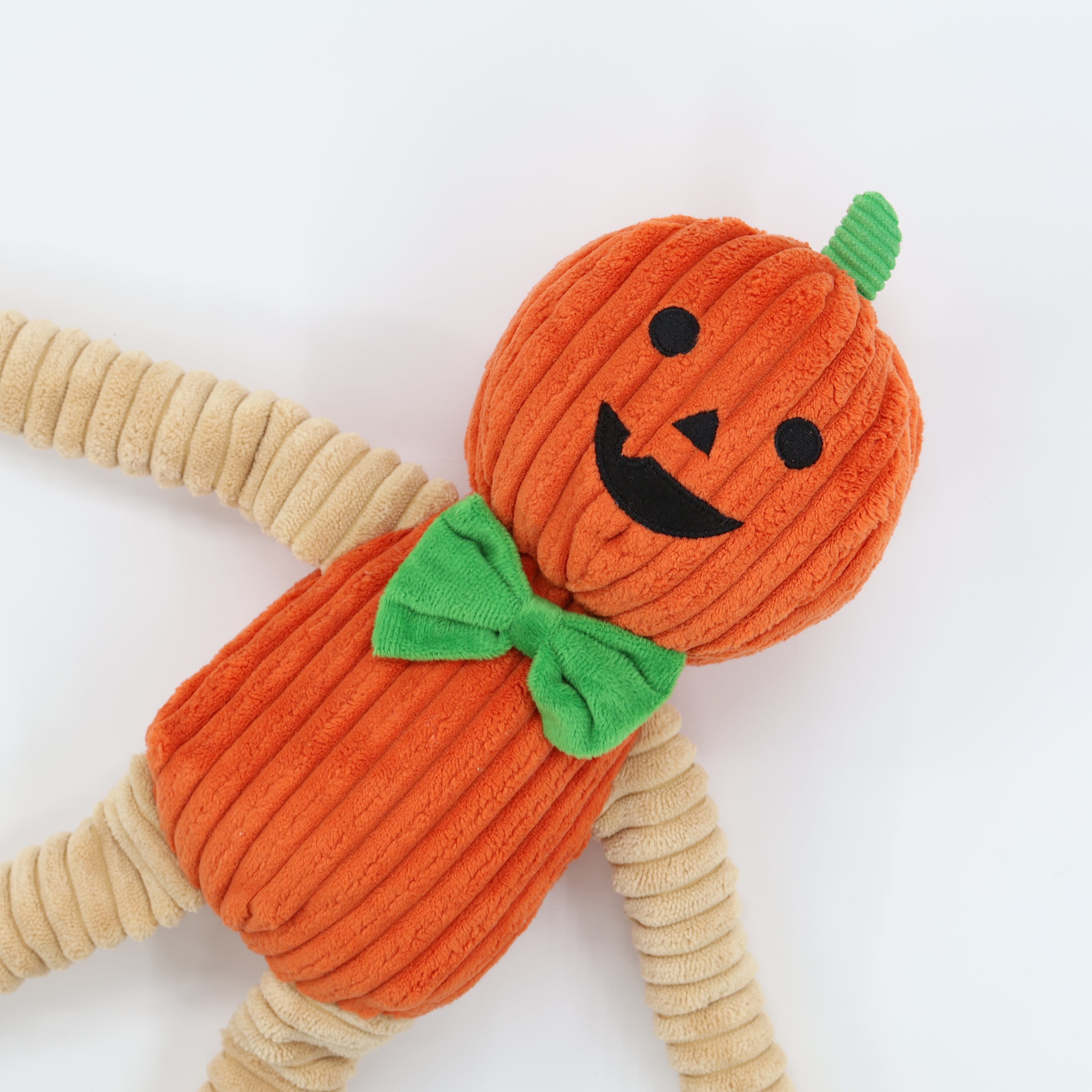Muttley Pumpkin 24"