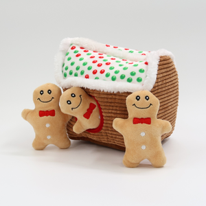 Gingerbread House with Gingerbread Men